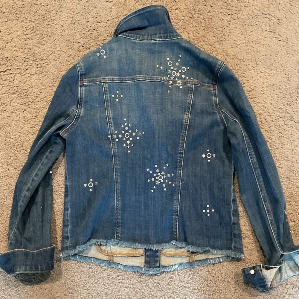 NWT Chico’s Silver Studded Denim Jean Jacket Y2K Blue sz Small - Picture 6 of 6